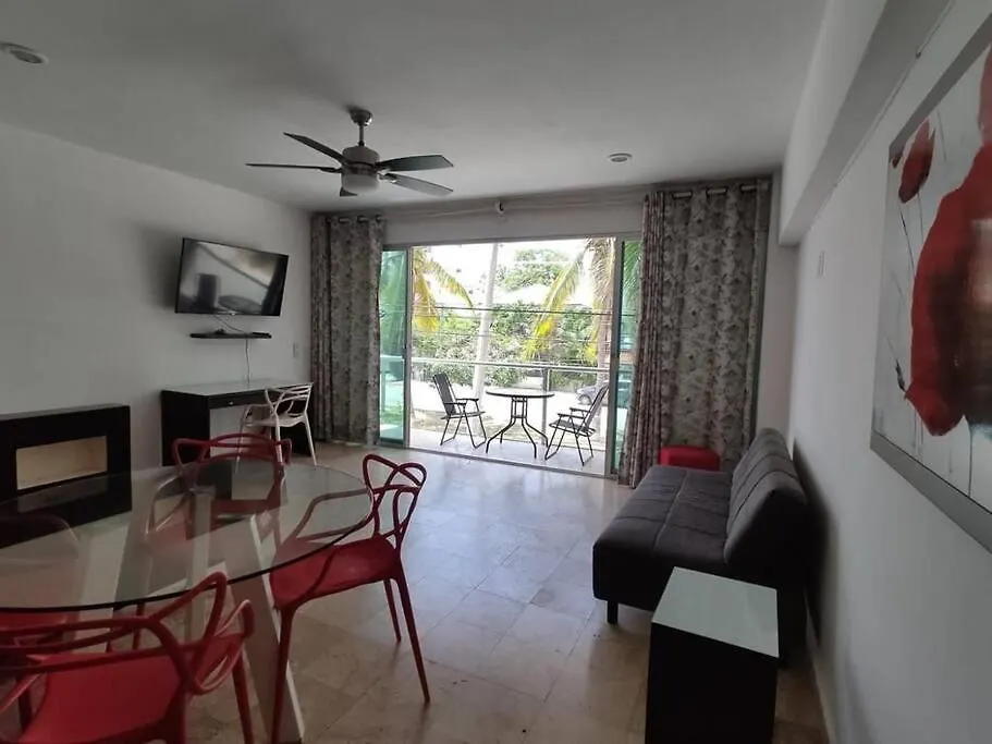 Апартаменты Cozy And Central Apartment! Плая-дель-Кармен