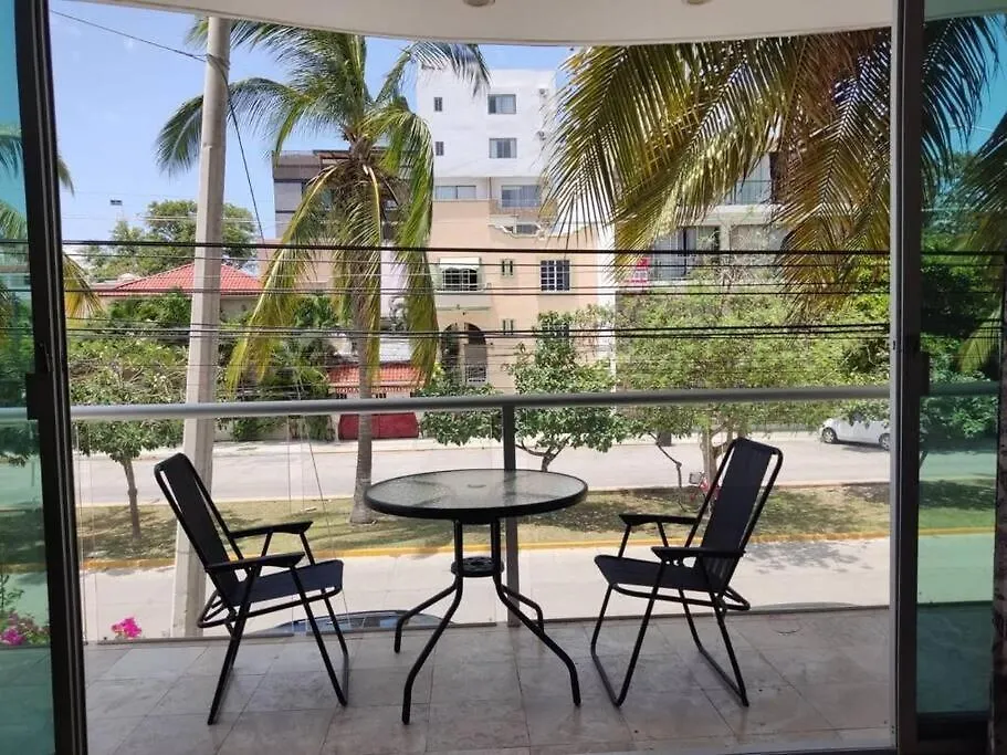 Cozy And Central Apartment! 普拉亚卡门 公寓